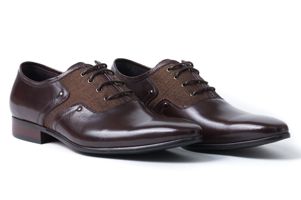 Pantofi barbati eleganti maro inchis 032-105