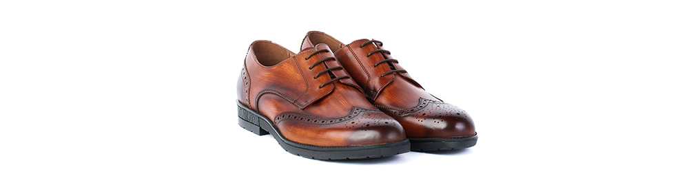 Pantofi brogue